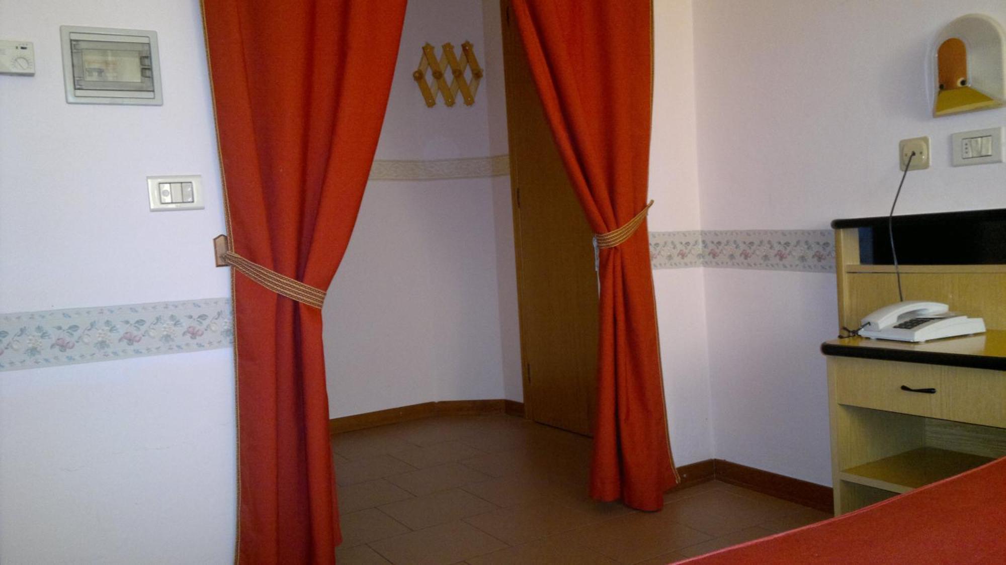 Hotel Centrale Argenta المظهر الخارجي الصورة