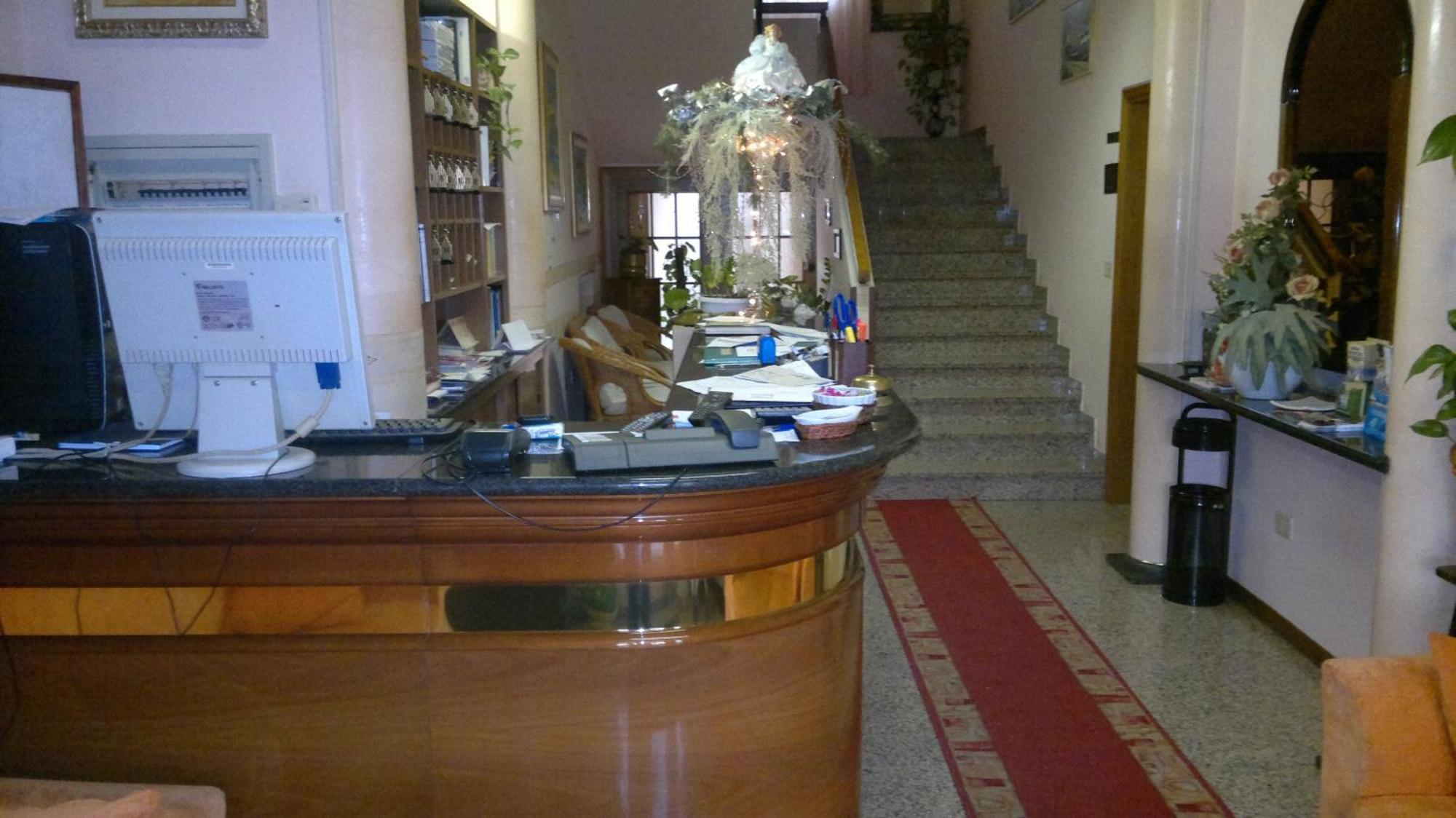 Hotel Centrale Argenta المظهر الخارجي الصورة